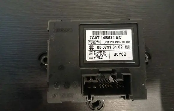Volvo XC70 Door control unit/module 7G9T14B534BC 0507918102