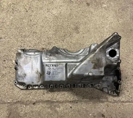 BMW 5 GT F07 Oil sump 7556663 139920