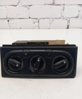 Renault Laguna I Climate control unit 9041708027