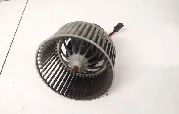 BMW 5 F10 F11 Heater fan/blower L6119 R8705