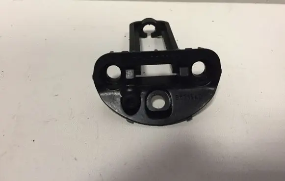 Volvo XC90 Hand brake release handle 8671540