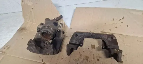 BMW X3 E83 Front brake caliper