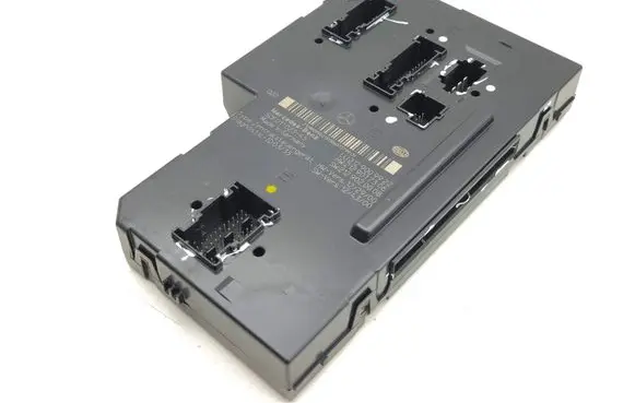 Mercedes-Benz CLS C218 X218 Comfort/convenience module 5DK01102345 2129009922 2129017306