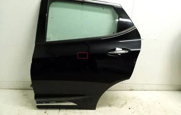 Opel Ampera- E Rear door 