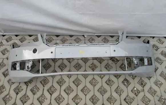 Skoda Superb B8 (3V) Front bumper 3V0807221