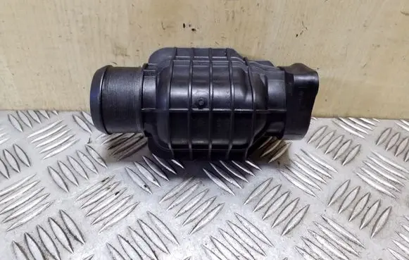Peugeot 508 Intercooler hose/pipe 9687261180