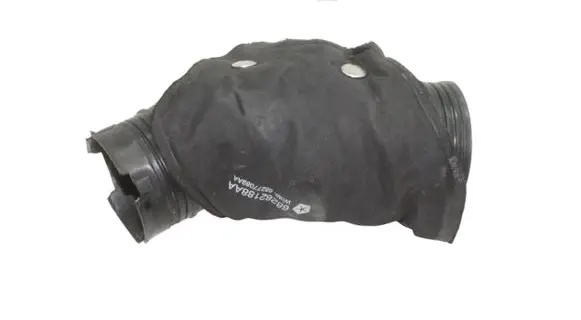 Jeep Cherokee Air intake hose/pipe 68229303AB 68282188AA