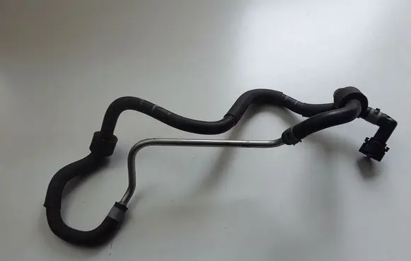 Audi Q2 - Air intake hose/pipe 04C133723CT