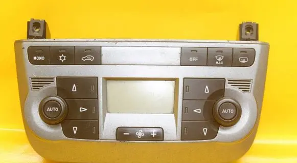 Fiat Grande Punto Climate control unit 735484241 A83020700