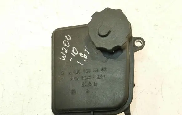 Mercedes-Benz C W204 Power steering fluid tank/reservoir A0004602983