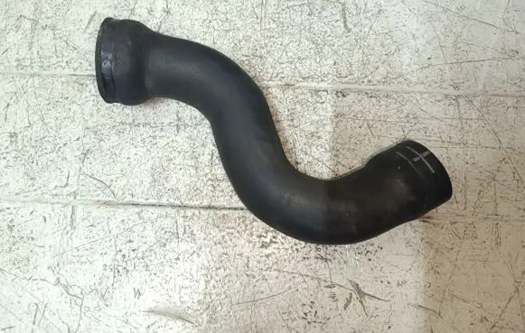 Audi A4 S4 B5 8D Intercooler hose/pipe