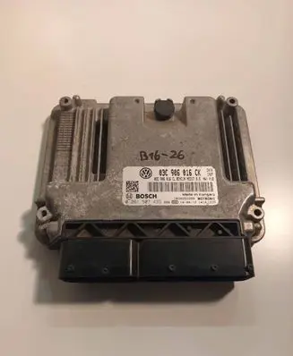 Skoda Yeti (5L) Engine control unit/module 03C906016CK 0261S07435 03C906016CL