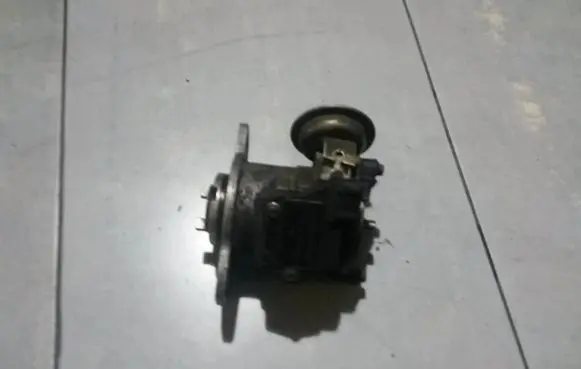 Ford Escort Spark distributor 54404307 u6sf12100am