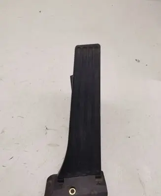 BMW 7 G11 G12 Accelerator throttle pedal 6859999