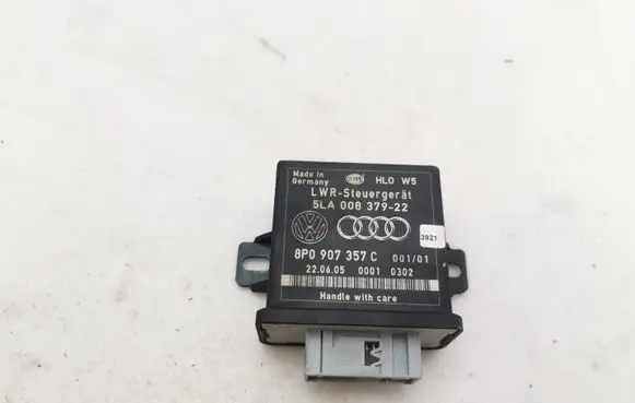 Audi A6 S6 C6 4F Light module LCM 8P0907357C