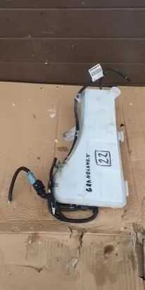 Opel Grandland X Windshield washer fluid reservoir/tank 9825471780 9813363380