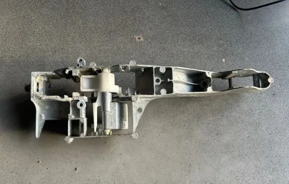 Citroen C5 Front door coupe exterior handle/bracket 1199D4