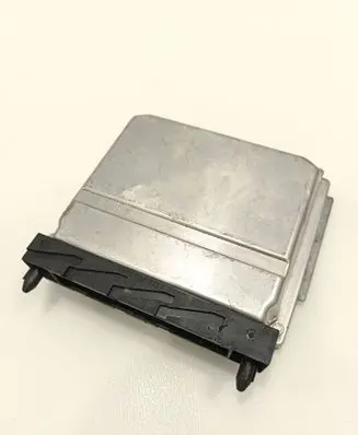 Volvo S80 Engine control unit/module 09470429B