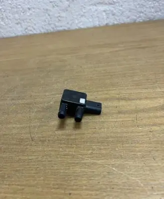 BMW 3 F30 F35 F31 Air pressure sensor A0008205112 F3537