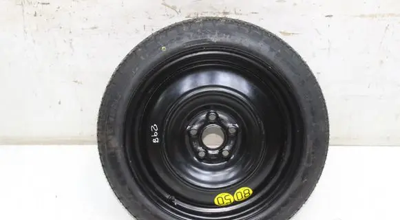 Toyota Yaris XP210 R16 spare wheel 12570R16