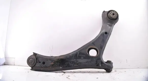 Chrysler Town u0026 Country V Front lower control arm/wishbone L28313A1848 245185A