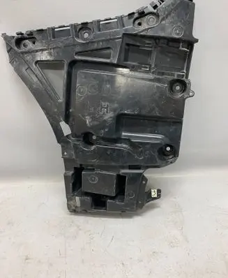 BMW X3 G01 Bumper support mounting bracket corner 7400667 51127400667