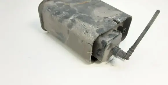Volvo S80 Active carbon filter fuel vapour canister 17203256