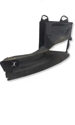 Audi A6 S6 C6 4F Intercooler air channel guide 4F0145333