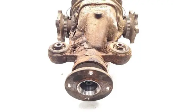 Nissan Pathfinder R51 Rear differential 38311-EB300 38351-EB300