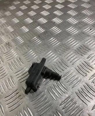 Audi Q7 4M Fuel tank cap lock motor 8S0862153