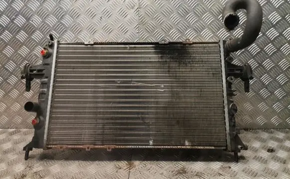 Opel Astra G Coolant radiator