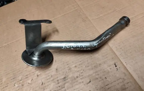 Jeep Cherokee III KJ Oil sump strainer pipe 