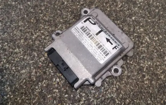 Chrysler PT Cruiser Airbag control unit/module 04671419AE