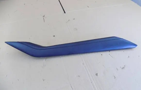 Mazda CX-30 Centre console side trim front DFR564914