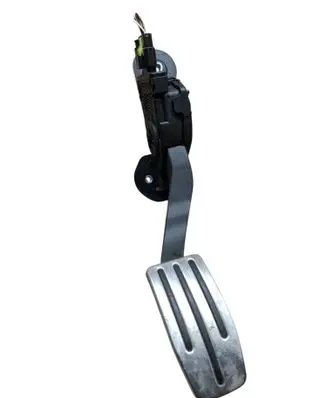 Tesla Model S Accelerator throttle pedal BE5C9F836AA