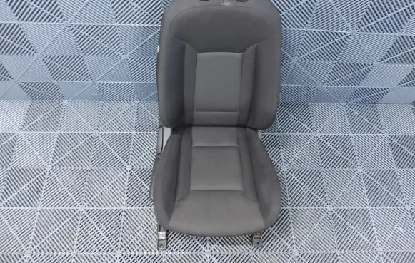Hyundai i40 Front passenger seat 886003Z160RY 882003Z330V2F 884003Z210V2F