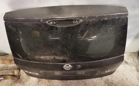 Nissan Note (E11) Back/rear loading door 