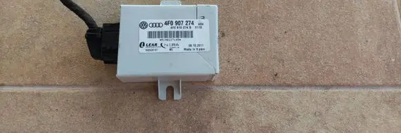 Audi Q7 4L Tire pressure control unit 4F0907274 4F0910274B