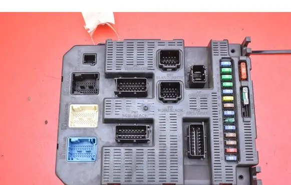 Peugeot Expert Fuse box set 9663798380