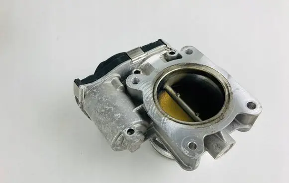 Opel Insignia B Throttle body valve 12670837