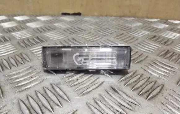 Mercedes-Benz B W246 W242 Rear seat light A1669066901