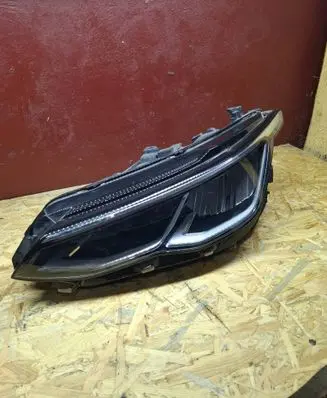 Volkswagen Golf VIII Headlight/headlamp 5H1941005B