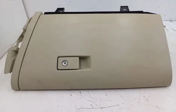 Volvo S60 Glove box 30755902