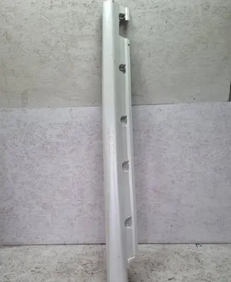 Mercedes-Benz ML AMG W166 Sill A1666980854