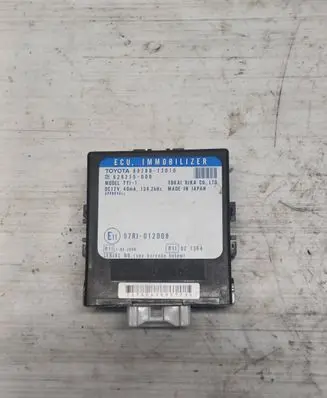 Toyota Corolla Verso E121 Immobilizer control unit/module 8978013010 626215000 97RI012008