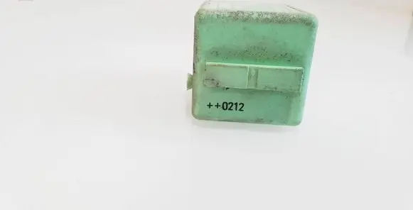 BMW 7 E65 E66 Other relay V23134K59X312 6136 8373700