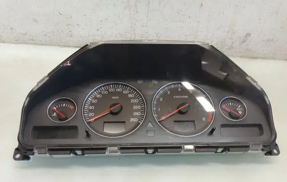 Speedometer (instrument cluster)