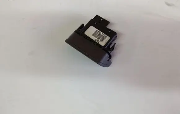 KIA Sportage Hazard light switch 937903L010AK5