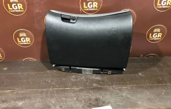 Volvo S60 Glove box 09184925