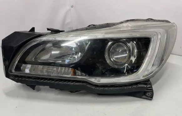 Subaru Outback (BS) Headlight/headlamp 84002AL020